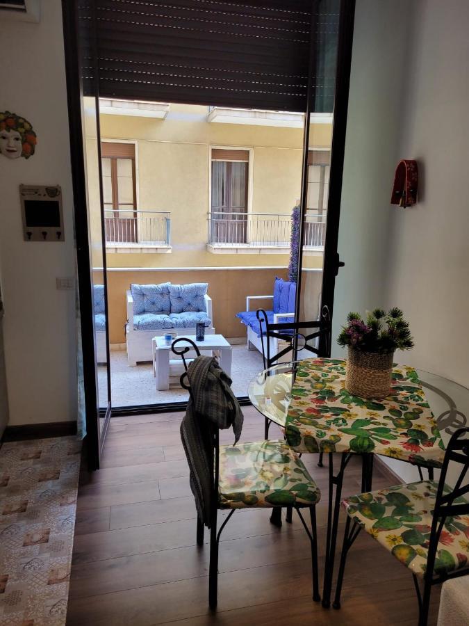 La Dimora Di Enrico Apartment Catania Exterior foto